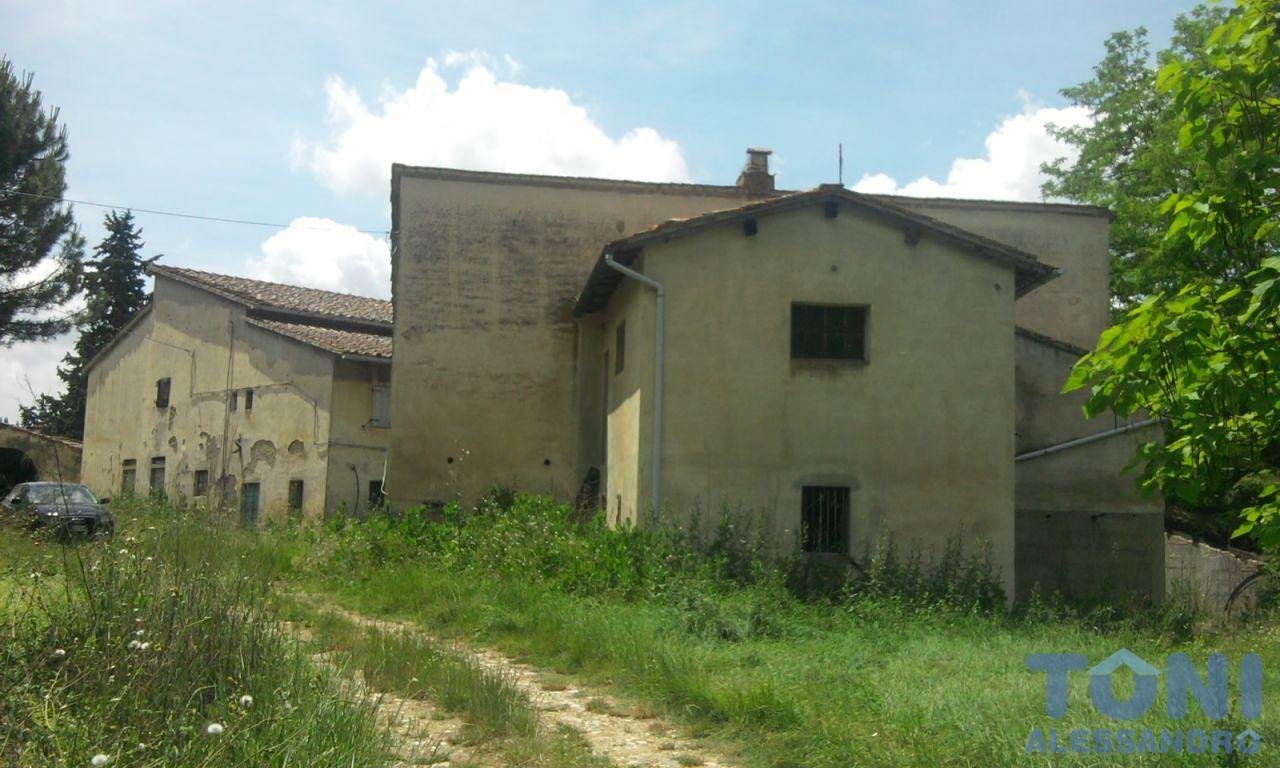 15 bedrooms House in Montespertoli, Italy No. 63961