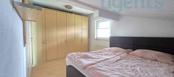 Apartamento de 3 dormitorios en Weisskirchen an der Traun, Austria No. 222802 4