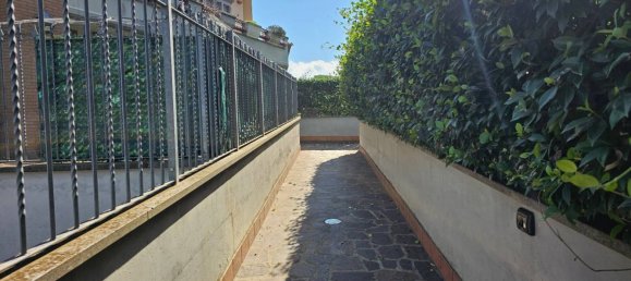 1 Schlafzimmer Wohnung in Rome, Italy, Nr. 354143 3