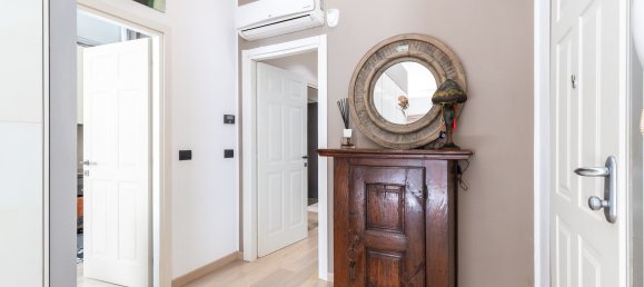 Apartamento de 4 habitaciónes en Turin, Italy No. 276015 11