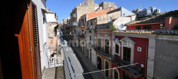 Квартира с 2 спальнями в Рагуза, Италия № 102109 11