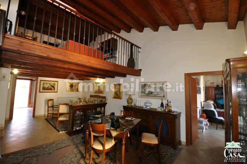 Квартира с 2 спальнями в Рагуза, Италия № 102109