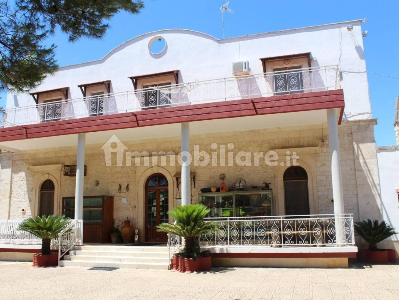 5-salle Propriété commerciale à Turi, Italy No. 213427