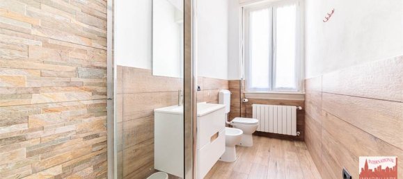 1 غرف نوم عقار تجاري في Varese, Italy رقم 374170 22