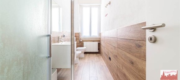 1 غرف نوم عقار تجاري في Varese, Italy رقم 374170 21