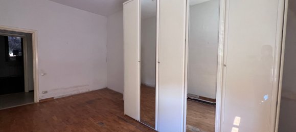 5 rooms Apartment in Castelfiorentino, Italy No. 121903 7