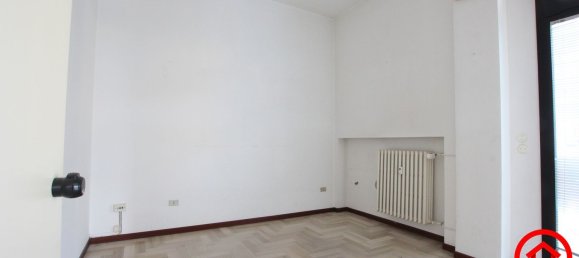 97m² Office in Cesena, Italy No. 108618 13