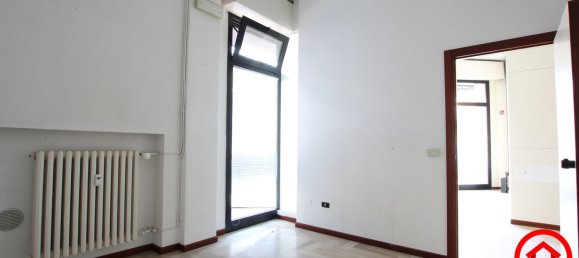 97m² Office in Cesena, Italy No. 108618 5