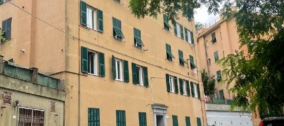 Apartamento de 3 habitaciónes en Genoa, Italy No. 185634 2