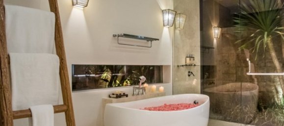 3 bedrooms Villa for rent in Seminyak, Badung, Bali, Indonesia № 3219 15