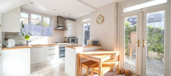 Apartamento de 2 dormitorios en London, United Kingdom No. 12194 3