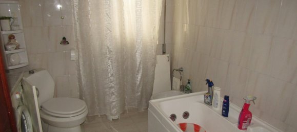 2 bedrooms Apartment in Carrara, Italy No. 47589 5