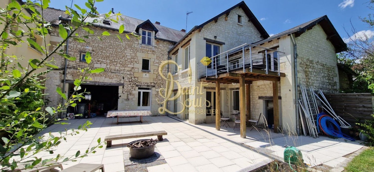 4 bedrooms House in Chinon, France No. 76215