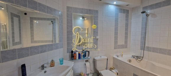 4 bedrooms House in Chinon, France No. 76215 15