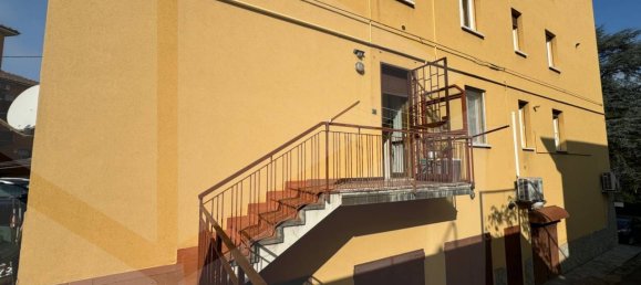4 rooms Apartment in Casalecchio di Reno, Italy No. 24991 28