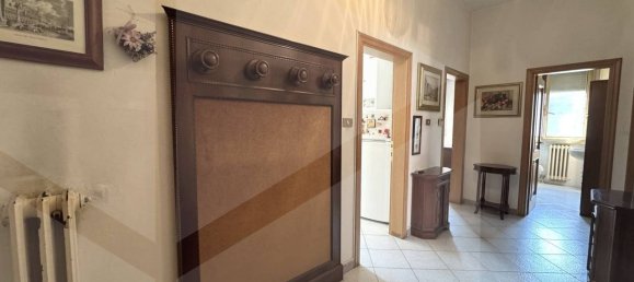4 rooms Apartment in Casalecchio di Reno, Italy No. 24991 9