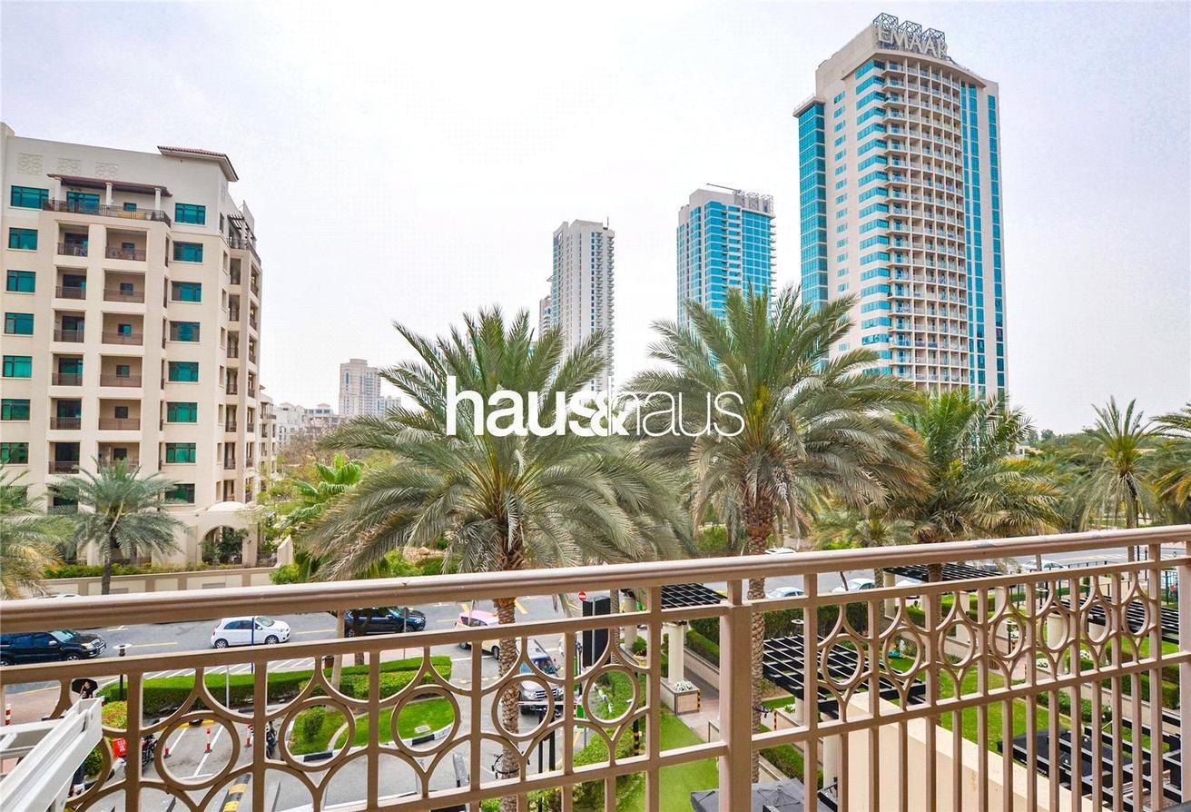 Квартира с 2 спальнями в The Views, ОАЭ № 98788