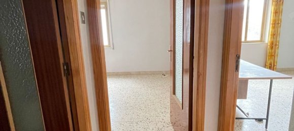 Apartamento de 7 habitaciónes en Caltanissetta, Italy No. 286664 12