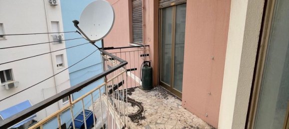 Apartamento de 7 habitaciónes en Caltanissetta, Italy No. 286664 10