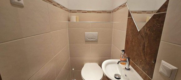 Дом с 7 комнатами в Амстеттен, Австрия № 102584 9