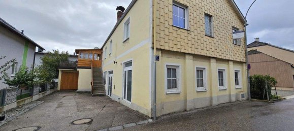 Дом с 7 комнатами в Амстеттен, Австрия № 102584 2