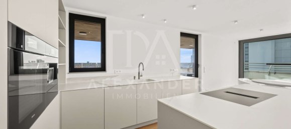 3 Schlafzimmer Penthouse in München, Germany, Nr. 332389 6