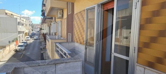 5 rooms Apartment in Crispiano, Italy No. 28950 8