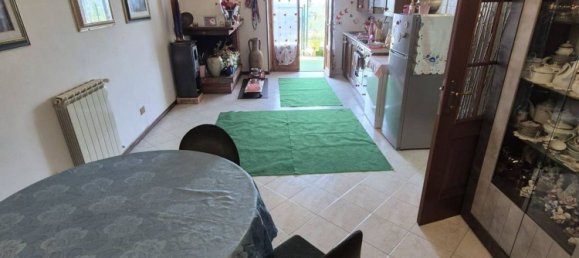 3غرفة شقة في Montelibretti, Italy رقم 68833 2