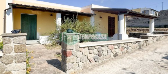 3 bedrooms Villa in Lipari, Italy No. 347080 6