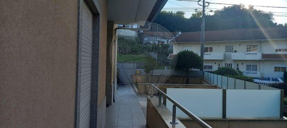 3 bedrooms House in Polvoreira, Portugal No. 37999 13