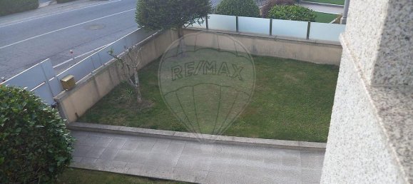 3 bedrooms House in Polvoreira, Portugal No. 37999 7