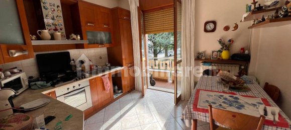 2 bedrooms Apartment in Saronno, Italy No. 380036 9