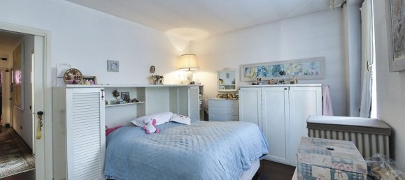 Вилла с 4 комнатами в Вимеркате, Италия № 260010 22