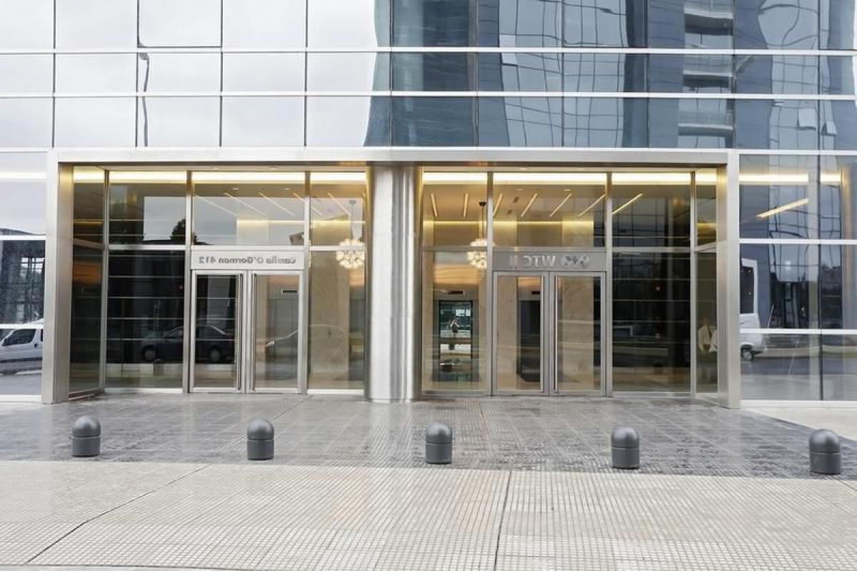 130m² Office in Buenos Aires, Argentina No. 106142