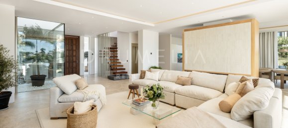 6 Schlafzimmer Villa in Marbella, Spain, Nr. 106244 32