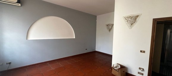 10 bedrooms House in Prato, Italy No. 359869 13