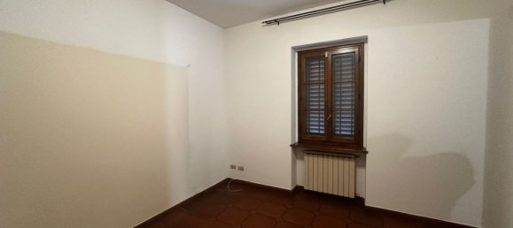 10 bedrooms House in Prato, Italy No. 359869 4