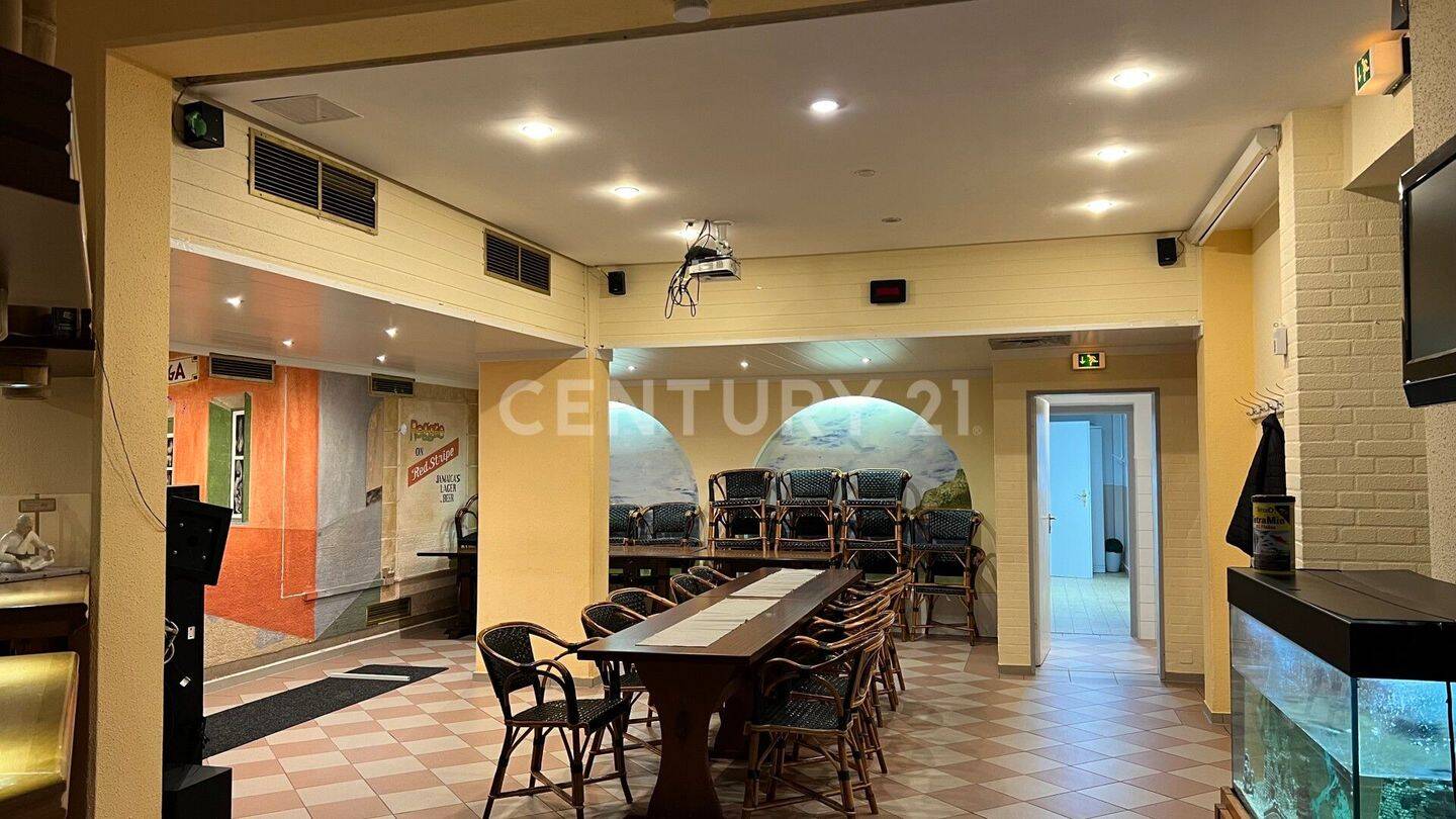 6 rooms Cafe / restaurant in Traunstein, Germany No. 272762