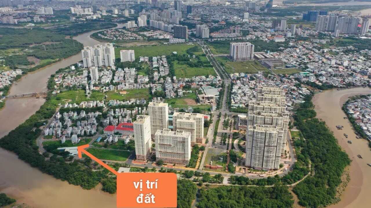 90m² Land in District 7, Vietnam No. 19281