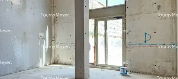 87m² Office in Montpellier, France No. 346152 2