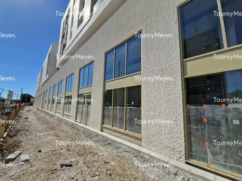 87m² Office in Montpellier, France No. 346152