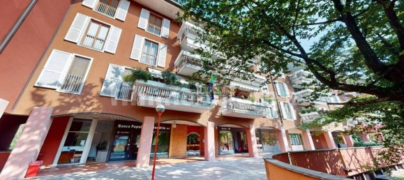 Garage à Segrate, Italy 25m² No. 210079 2