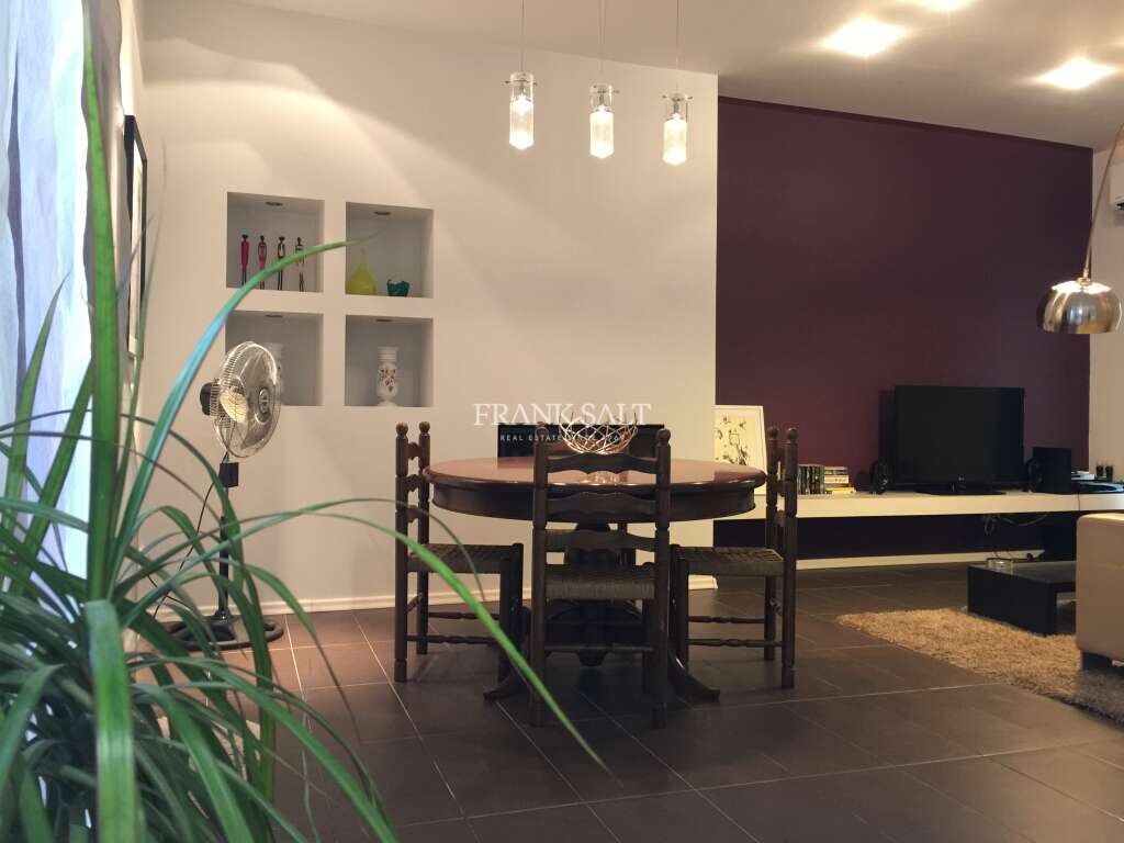 3 bedrooms House in Ghajnsielem, Malta No. 5653