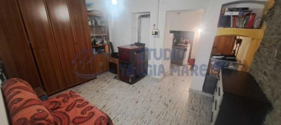 3 rooms Apartment in Badalucco, Italy No. 72365 6