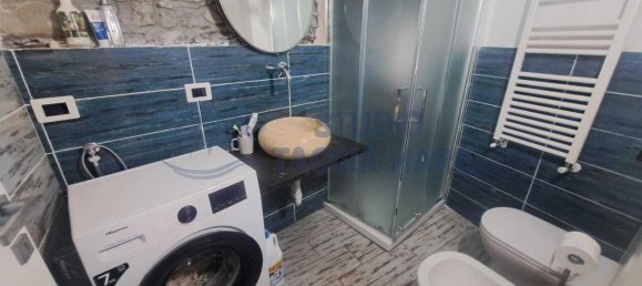 3 rooms Apartment in Badalucco, Italy No. 72365 12