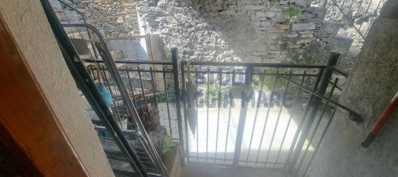 3 rooms Apartment in Badalucco, Italy No. 72365 11