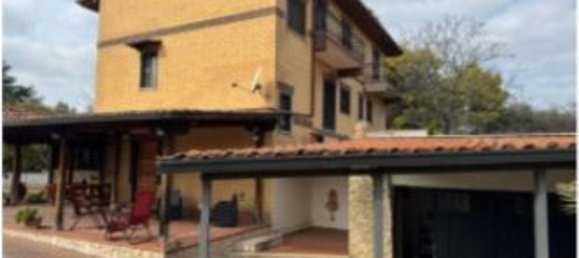 Apartamento de 7 divisões em Guidonia Montecelio, Italy N.º 196498 8