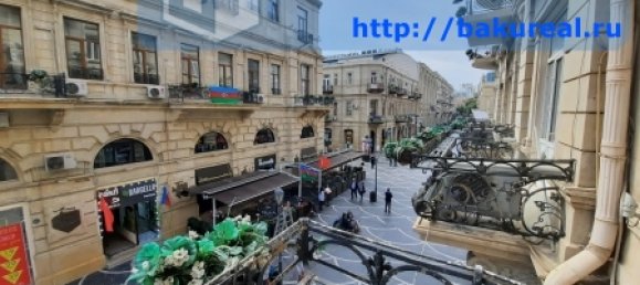 Квартира с 3 спальнями в Баку, Азербайджан № 287 2