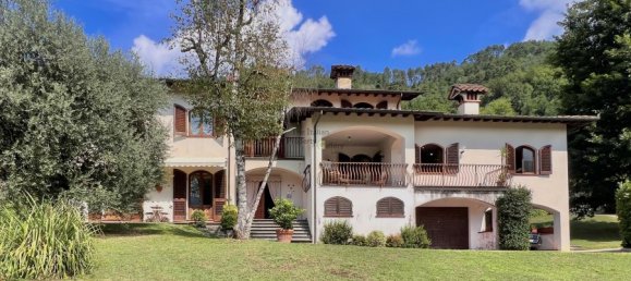 6 bedrooms Villa in Bagni di Lucca, Italy No. 356061 8