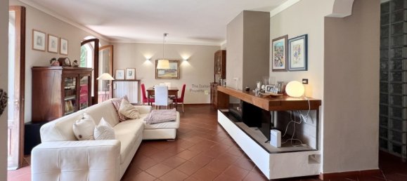 6 bedrooms Villa in Bagni di Lucca, Italy No. 356061 17